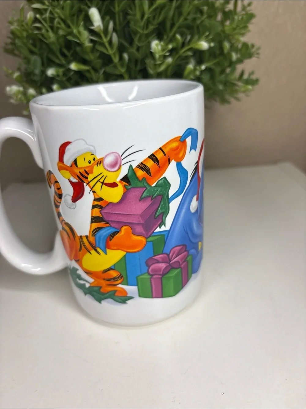 Vintage 2002 Disney Winnie the Pooh Christmas Holiday Mug